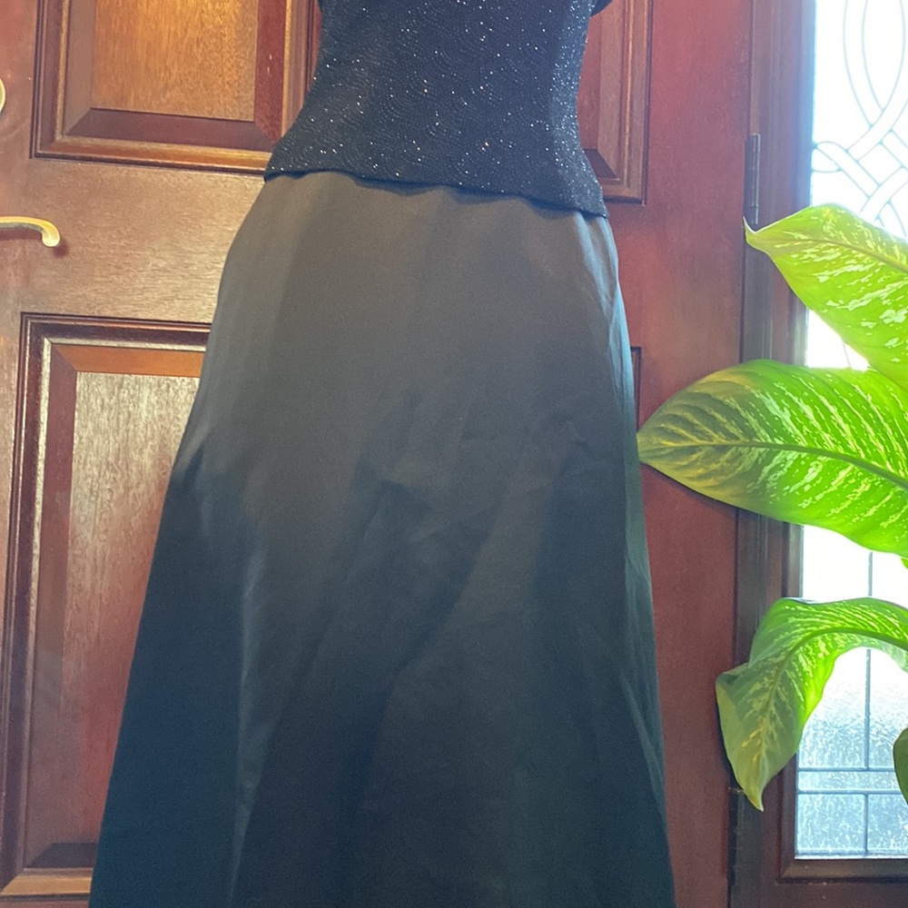 ~Patra Petite~ Floor Length Black Sequin Gown - Picture 3 of 8
